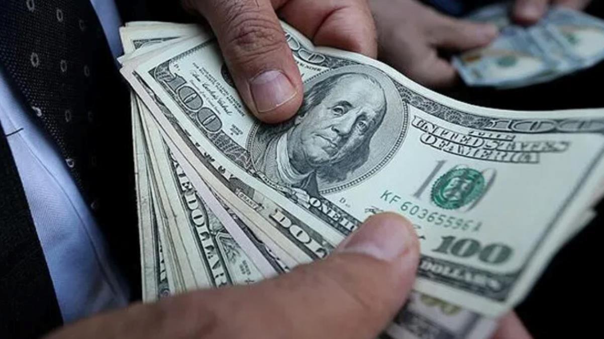 Güne yükselişle başlayan Dolar, 7,40’ın üzerini gördü