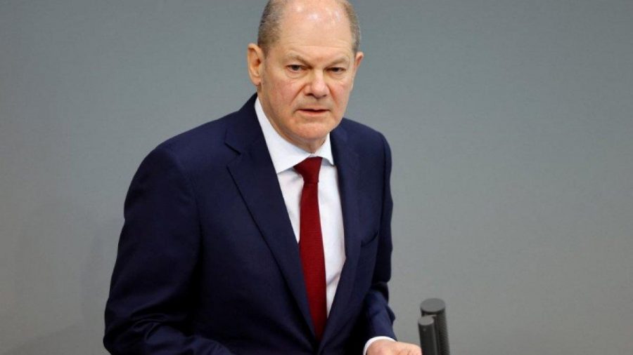 Olaf Scholz: Ukrayna’ya savaş uçağı göndermeyeceğiz