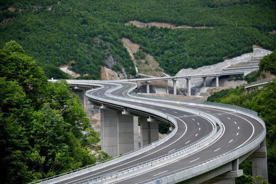 Türk firması, Bosna Hersek’te otoyol inşa edecek