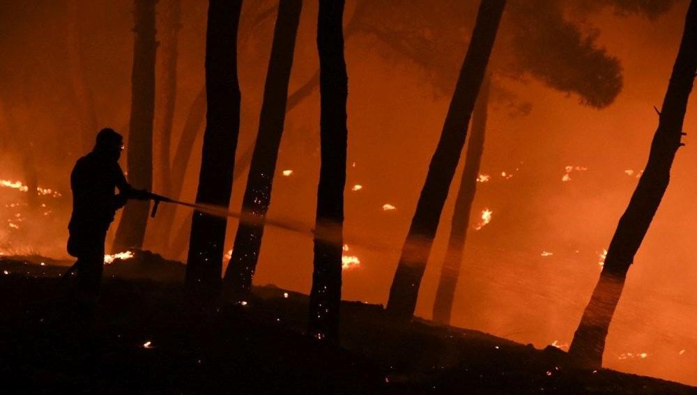 Yunanistan orman yangınlarını önlemek için tedbirleri artırıyor